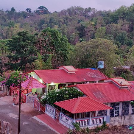 Jenjon Karjat Resort - One Bhk Premium Chalet With Optional Swimming Pool Extérieur photo